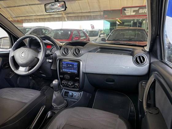 RENAULT DUSTER 1.6 EXPRESSION 4X2 16V FLEX 4P MANUAL
